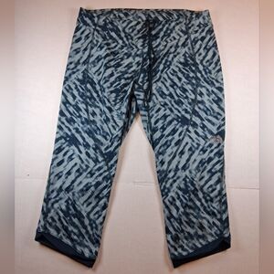 The North Face Crop Leggings Size Medium
